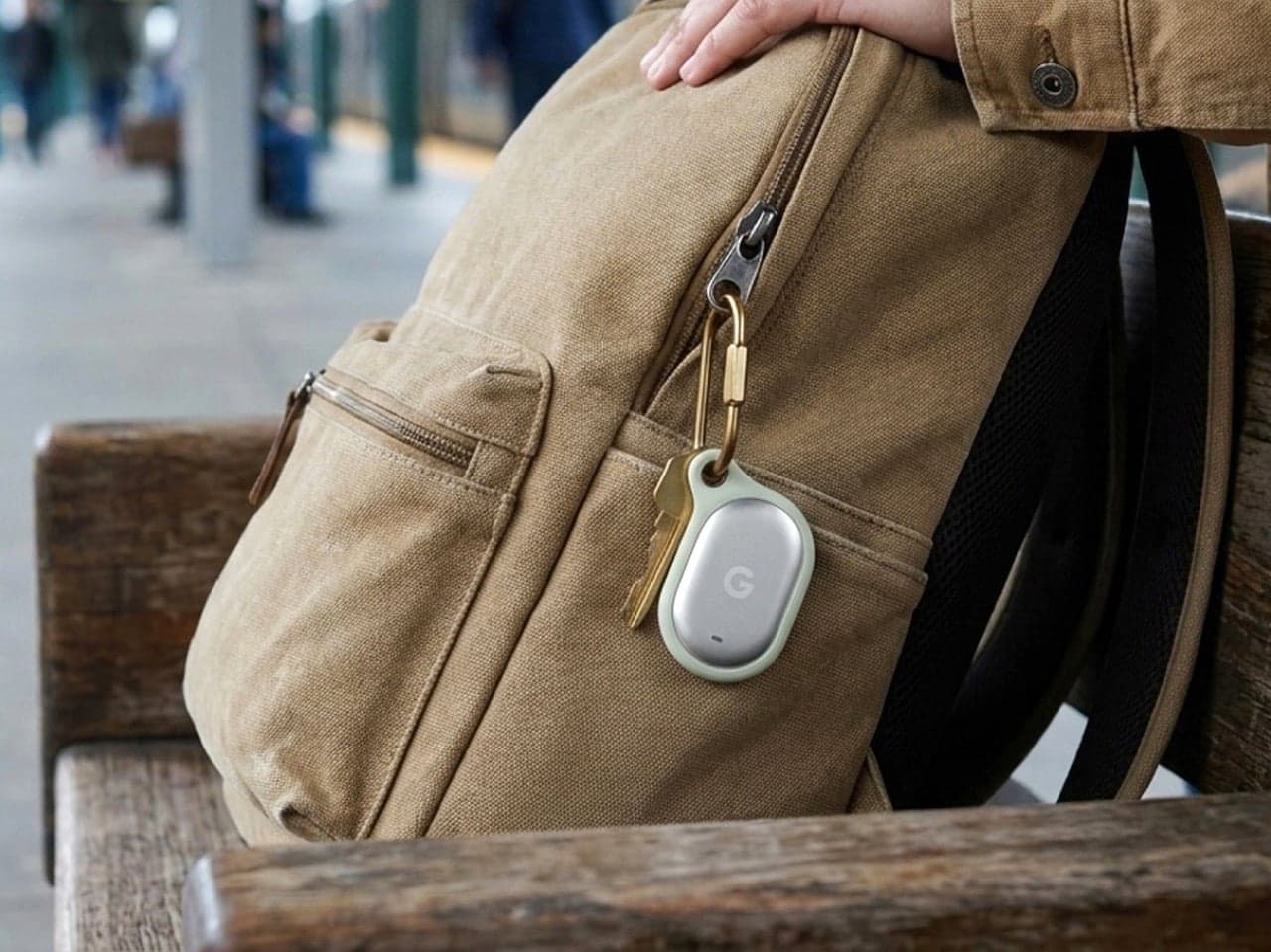 Google Pixel Tag - Google's First Smart Location Tracker