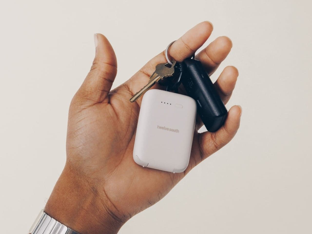 Twelve South PowerClip — The Tiny Power Bank That Clips Onto Your Keychain