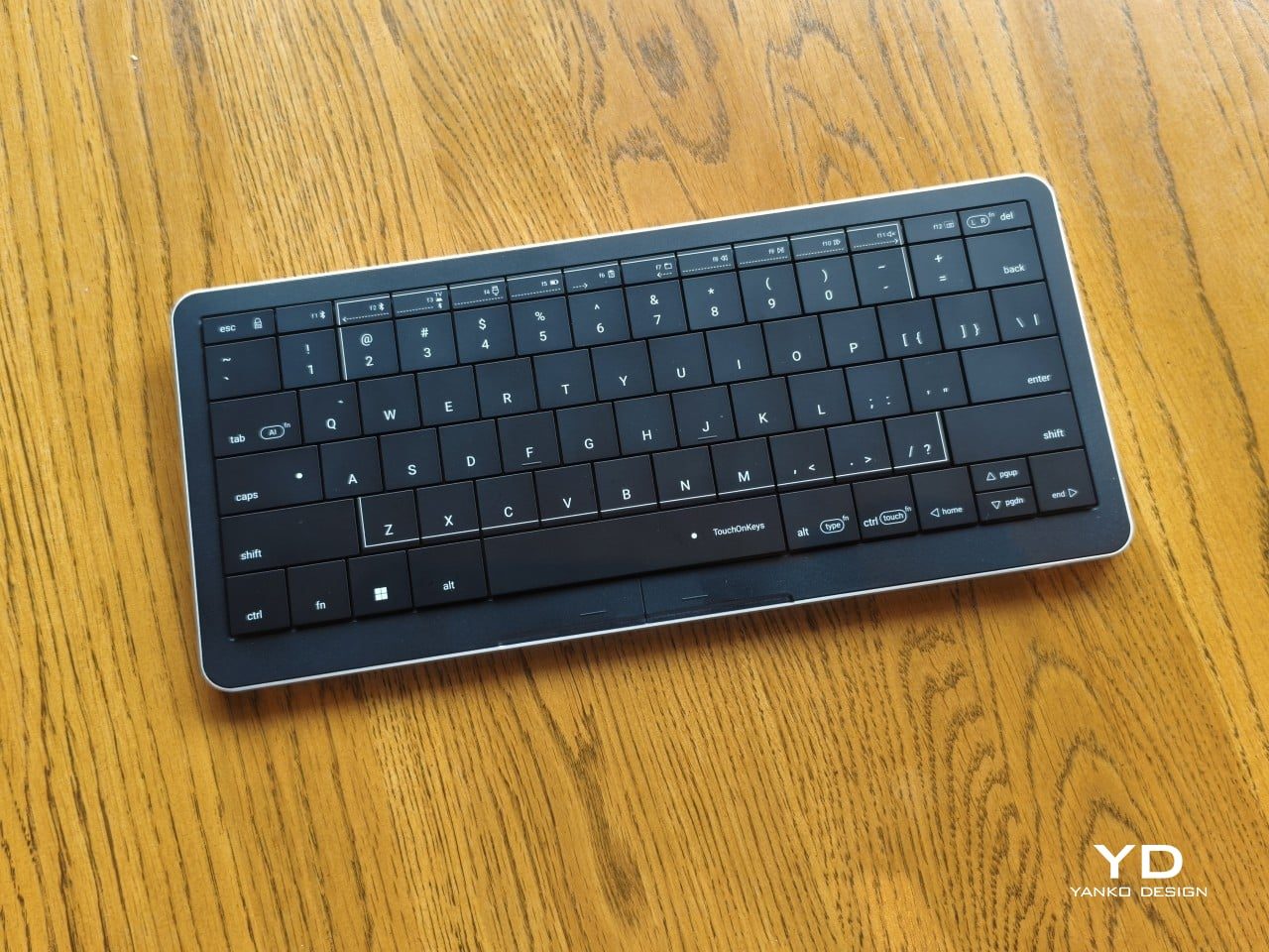 Clevetura S - キーボードの上をなぞるとマウスになるタッチキーボード