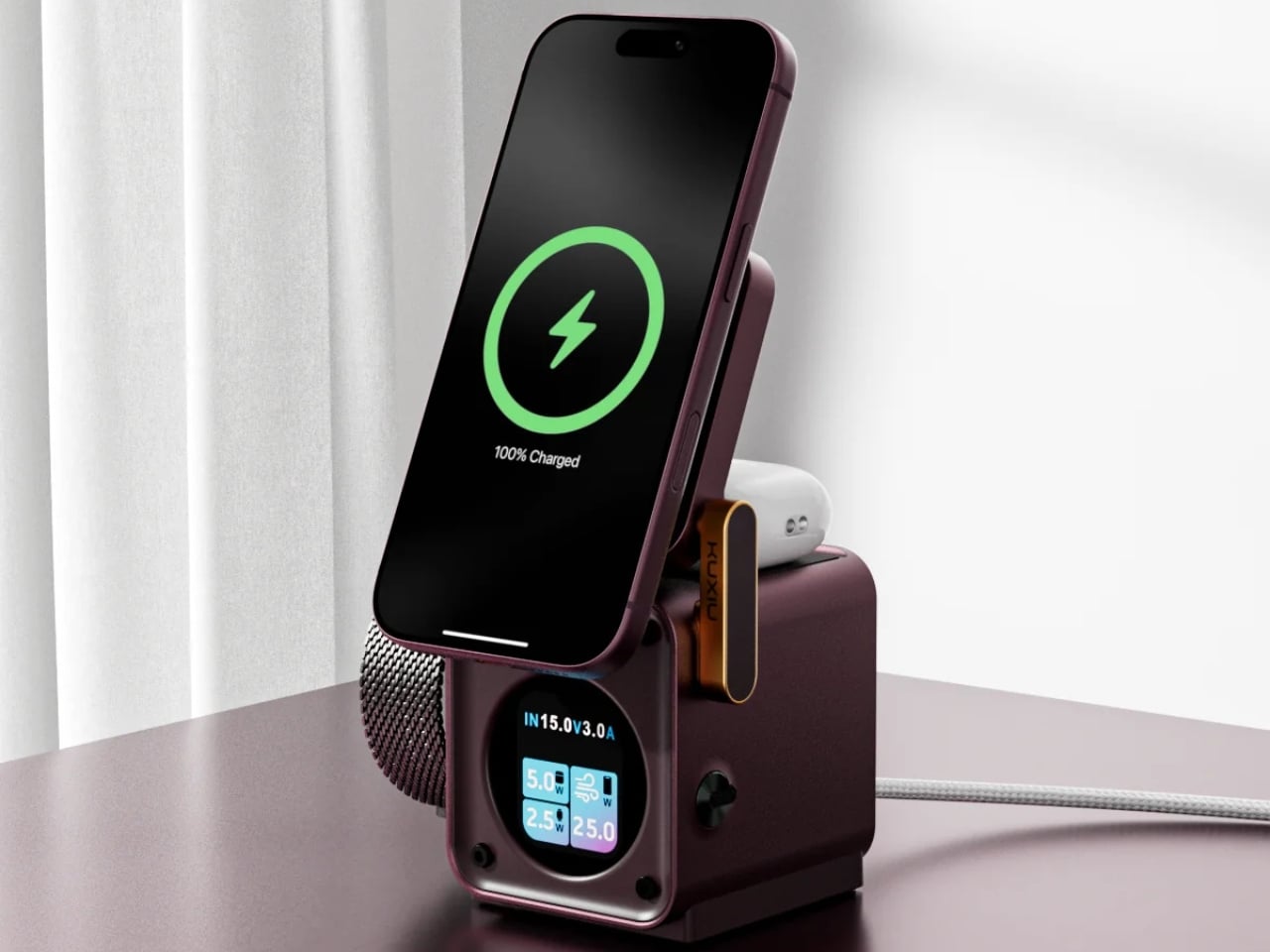KUXIU D5 - A 5-in-1 Charging Station That Doesn't Take Over Your Desk