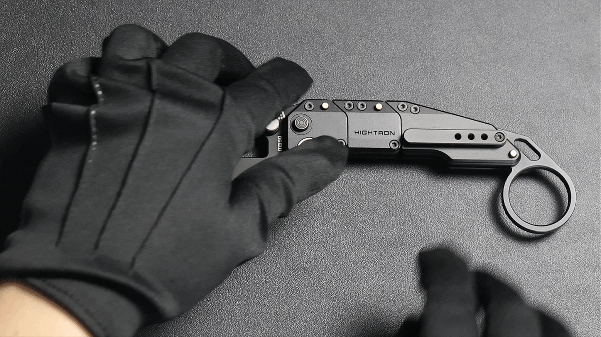 HIGHTRON Modulus close-up 2