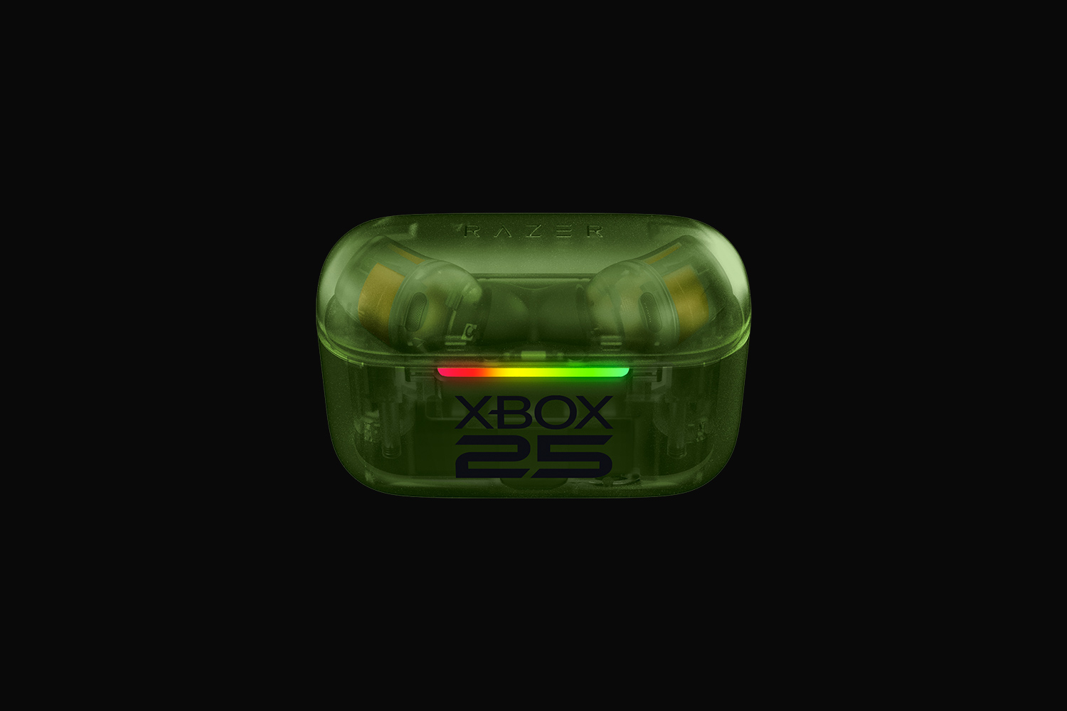 XBOX 25 로고가 새겨진 반투명 그린 케이스와 이어버드
