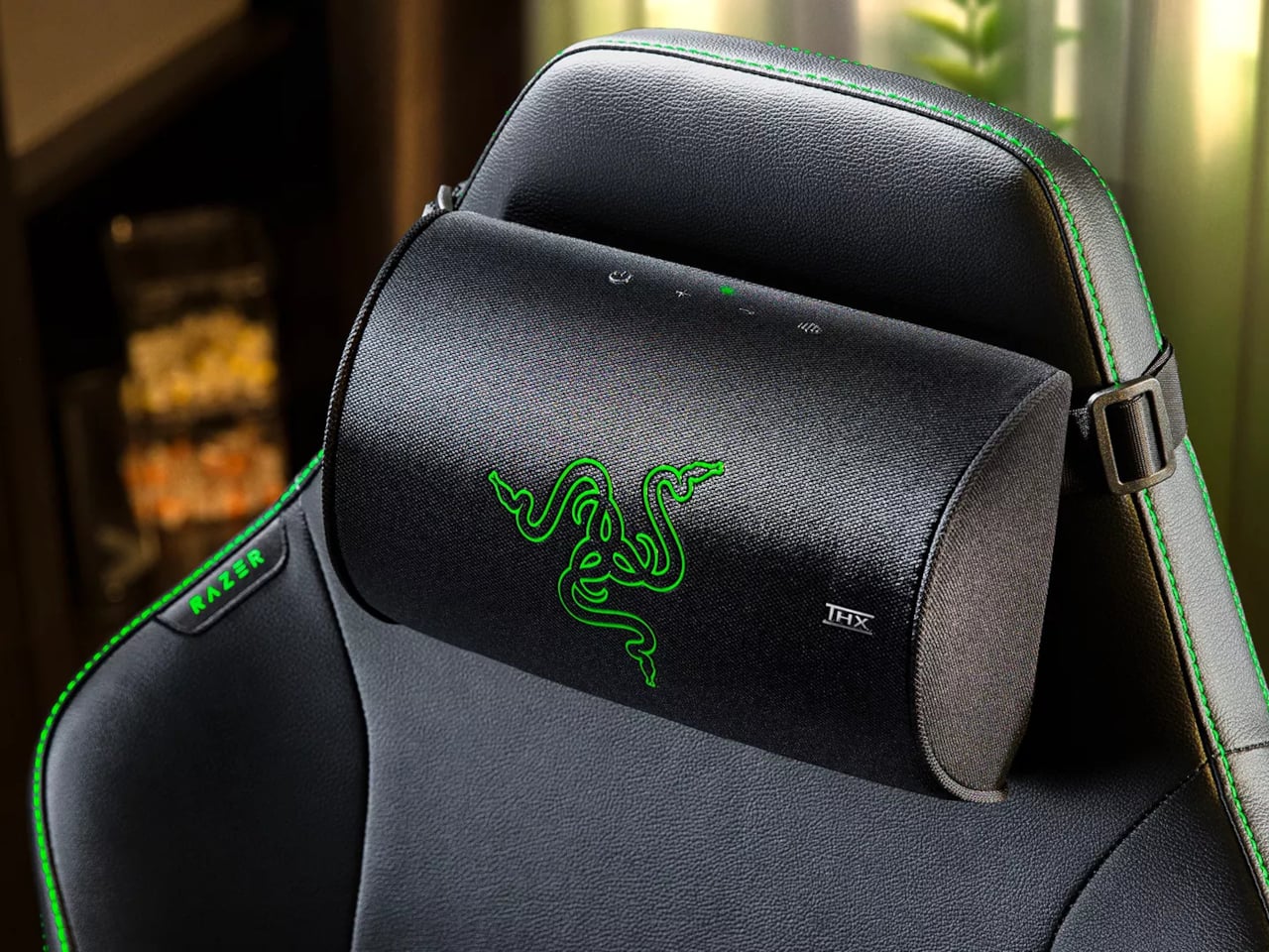 Razer Clio X main image — speaker built into the headrest