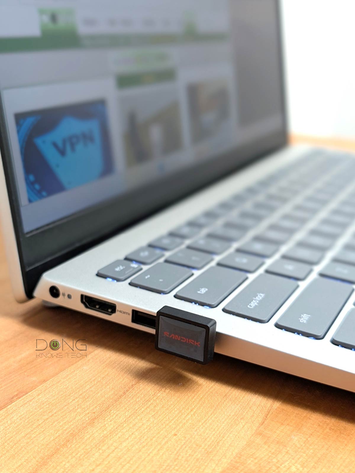 SanDisk Extreme Fit USB-C 노트북 측면 장착컷