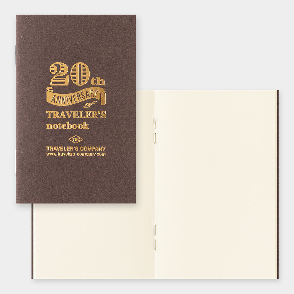 브라운 20주년 리필 노트를 펼친 모습