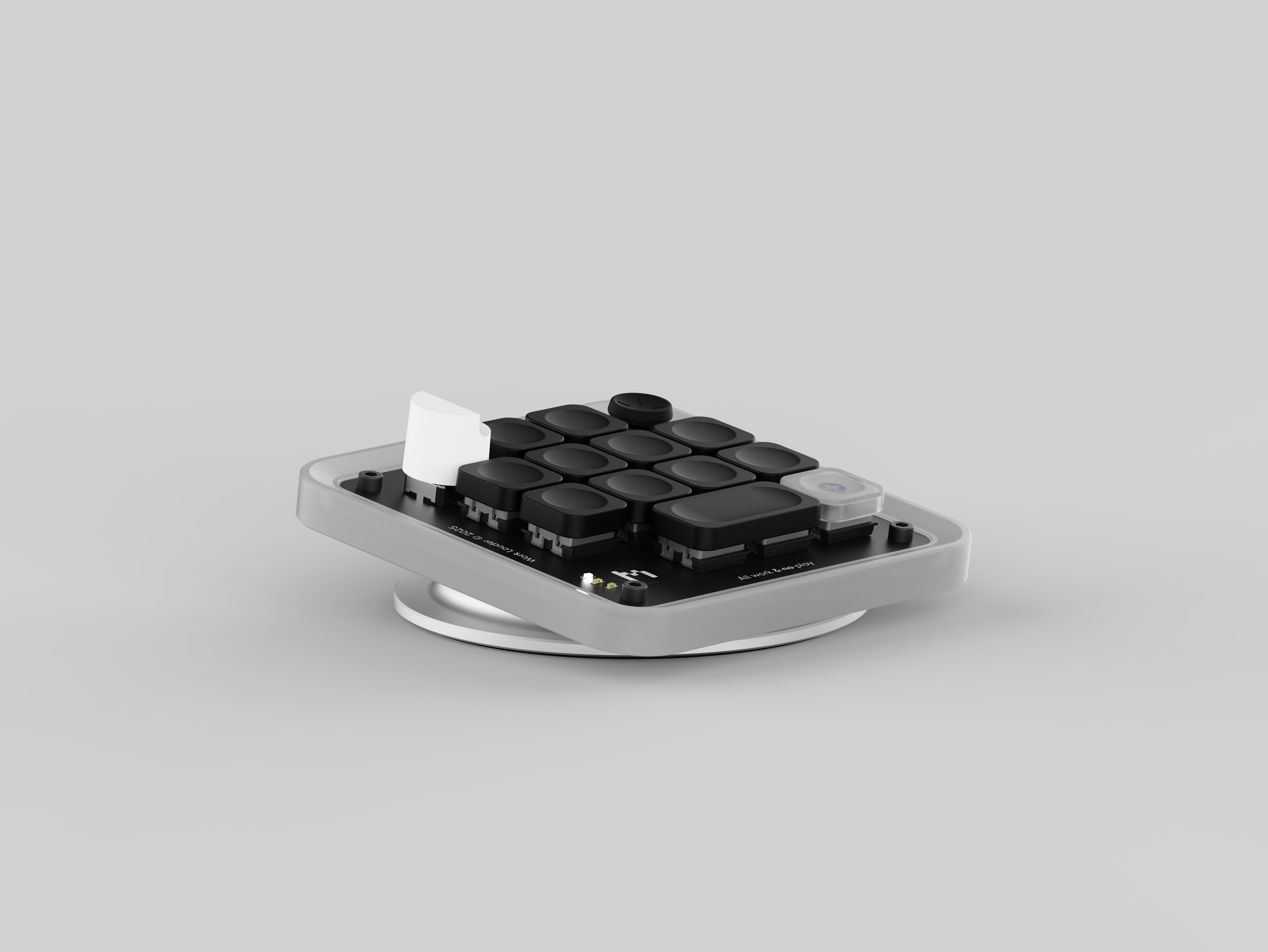 Creator Micro 2 데스크 위 사용 모습